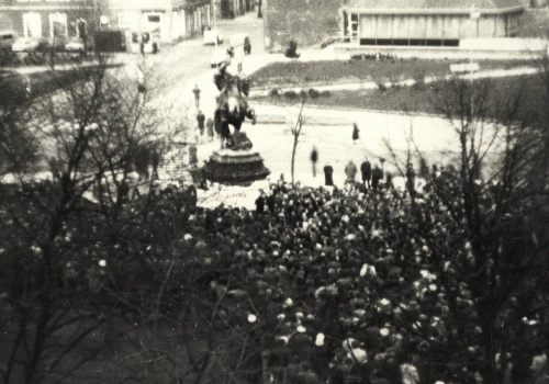 Symbol wolności na cenzurowanym. Zakazane święto 3 maja w Polsce „ludowej”