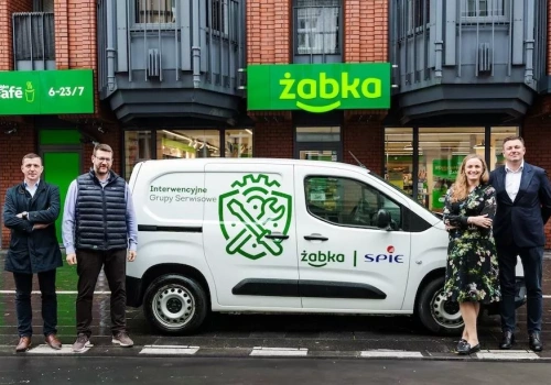 4000 sklepów Żabka przechodzi pod skrzydła potentata. To niemal 30 proc. sieci