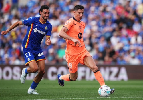 Legenda wskazała idealny klub dla Lewandowskiego