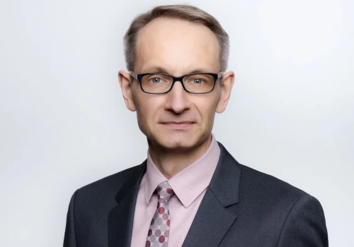 Prof. Grzegorz Gielerak alarmuje! Polityka zdrowotna Polski do natychmiastowej weryfikacji!