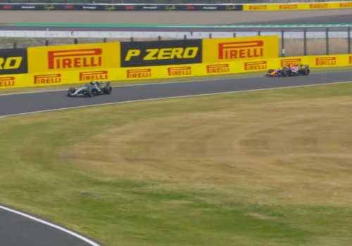 F1 ogranicza elektryczny boost. W tle wypadek Bearmana i dziwne wyprzedzania