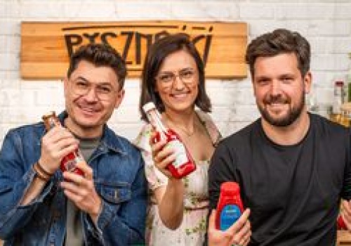 Najlepszy ketchup na majówkę. Przetestowaliśmy m.in. produkty z Lidla, Biedronki i Dino