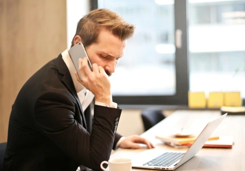 „Dzień dobry, dzwonię z ZUS”. Oszuści znów w akcji