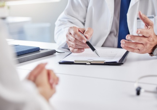 Polacy coraz dłużej przebywają na L4. ZUS opublikował nowe dane