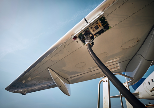 Majówka 2026: mocny złoty zderza się z drogim lataniem