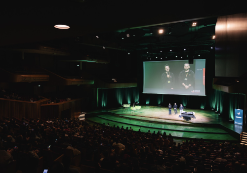 MEGA sekurak hacking party 2026 – zobacz ścieżki, prelegentów oraz zgłoś swoją prezentację :-)