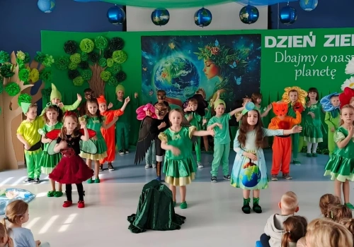 Mali ekolodzy w akcji. Trzy ekologiczne inicjatywy Przedszkola Miejskiego nr 1 w Wysokiem Mazowieckiem