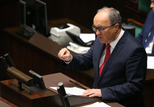 Wojenka o odtajnienie aneksu do raportu z likwidacji WSI. Spór Czarzastego i Leśkiew…