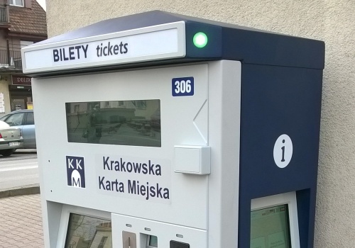 Nowe biletomaty w Krakowie. 250 nowoczesnych urządzeń zamiast starych, będą też nowe lokalizacje
