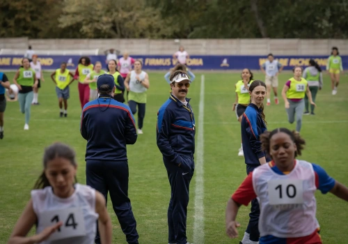 Ted Lasso - zwiastun 4. sezonu. Hit Apple TV powraca, a trener poprowadzi do boju piłkarki