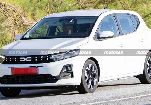 Dacia Sandero w nowej wersji silnikowej 1.8 Hybrid przechodzi testy