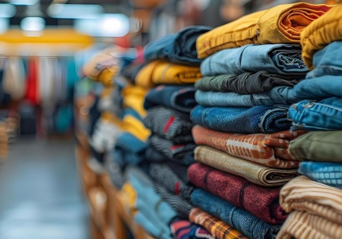 Cyfrowa rewolucja w branży fashion: Nowoczesne oblicze hurtowni odzieży