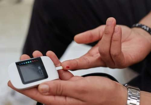Systemy CGM zmieniają leczenie cukrzycy. Eksperci apelują o rozszerzenie refundacji dla pacjentów