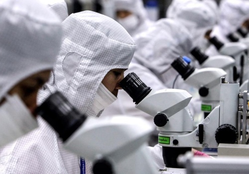 Indeks półprzewodników wystrzelił w kosmos. Takiego rajdu nie było nawet w 2000 r.