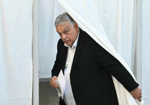 ​Miękkie lądowanie Orbana. Taką otrzyma odprawę