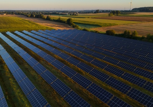 Duży projekt słoneczny zmienił właściciela. Farma  jeszcze urośnie i dostanie magazyn energii