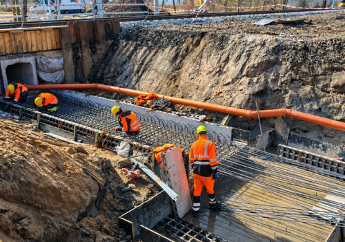 Trakcja po silnym roku: Kluczowa jest ciągłość inwestycji publicznych