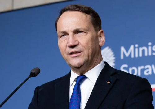 Sikorski: Uwolnienie Poczobuta nie byłoby możliwe bez prezydenta Trumpa
