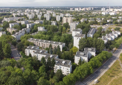 Mieszkańcy osiedla z Żoliborza mają dość. Chodzi o karaluchy czy brud