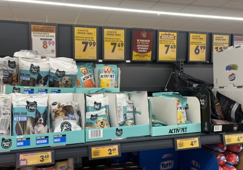 Biedronka przygotowuje sklepy na wzmożony ruch. Nowe komunikaty przed majówką