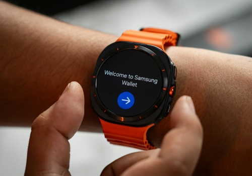 Samsung Wallet z nową funkcją Trips. Aplikacja zmienia się w centrum podróży!