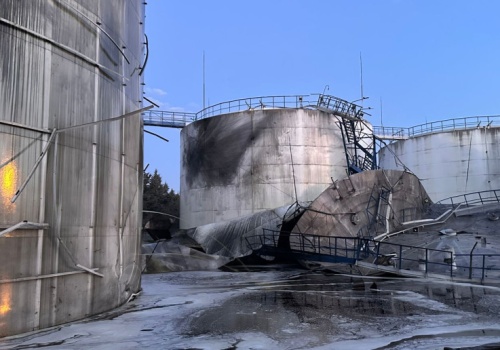 6 tysięcy ton oleju roślinnego wyciekło do morza. Rosjanie trafili w zbiornik w porcie na Ukrainie