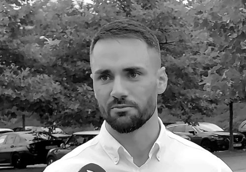 Dzisiaj ostatnie pożegnanie Łukasza Litewki. Sosnowiec szykuje się na tłumy na pogrzebie posła