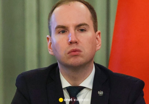 Zwrot w sprawie zastępcy szefa kancelarii prezydenta. Sąd zwraca się do prokuratury