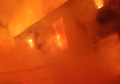 Ogromny pożar w powiecie warszawskim. Strażacy przez ponad 4 godziny walczyli z żywiołem