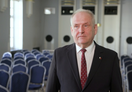 Pacjenci mogą stracić dostęp do leczenia w swoich powiatach. Upadłość grozi nawet 50 szpitalom powiatowym