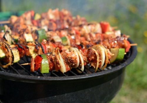 Majówka 2026: Finansowy pragmatyzm i dominacja lokalnego wypoczynku