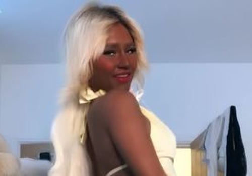 Cierpi na tanoreksję. 