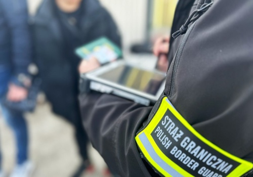 Kontrola na lotnisku w Pyrzowicach. Gruzini zawróceni – nie potrafili wyjaśnić celu przyjazdu