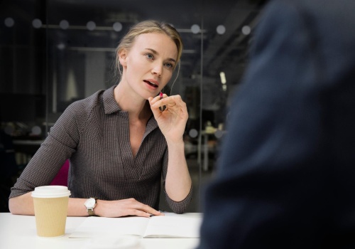 Jak nie wybuchnąć, gdy w powietrzu wisi awantura? Tę uspokajającą formułkę powtarzają sobie ludzie inteligentni emocjonalnie