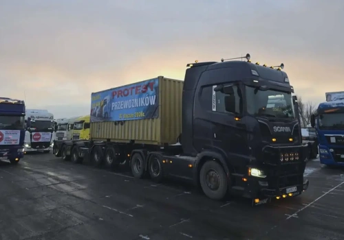 Przewoźnicy kontenerów mówią o kolejnym proteście – dalsze problemy z terminalami
