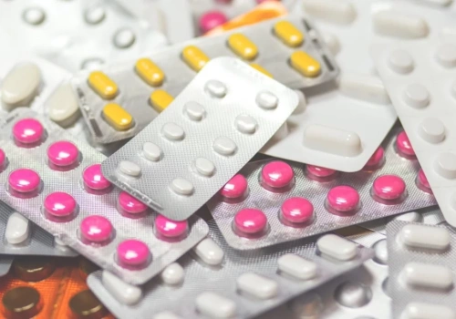 „Lista ma charakter prewencyjny” – ponad 280 leków zagrożonych wywozem. GIF ostrzega: system stabilny, ale rosną ryzyka