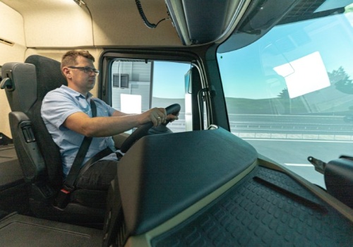 Symulator pozwala doświadczyć tego, czego w aucie nie można pokazać