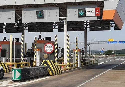 Wielu kierowców kamperów o tym nie wie. Sprawdź, czy Twój wyjazd na majówkę wymaga e-TOLL