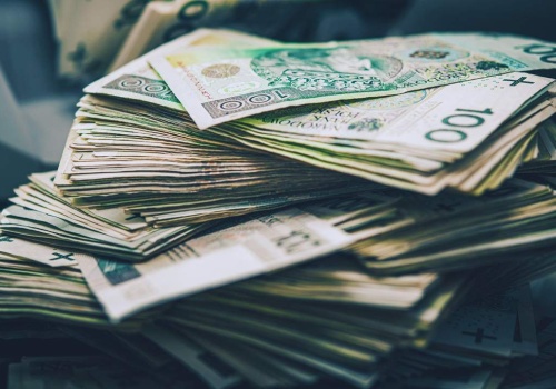 Kredyty na mieszkania biją rekord. Prawie 60% wzrost zaakceptowanych wniosków. Krach coraz bliżej?