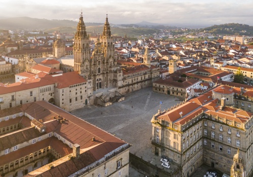 Odkryj Galicję 🇪🇸 Loty Lufthansą do Santiago de Compostella za 697 PLN 😍