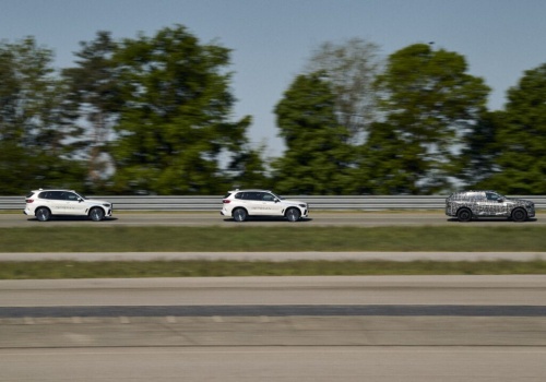 Nowe BMW iX5 Neue Klasse dostanie baterię o pojemności 148 kWh i zasięg większy niż BMW iX3 Neue Klasse?