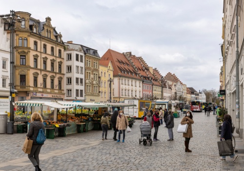 Polacy już nie mają złudzeń. Spada wiara w wyższe pensje