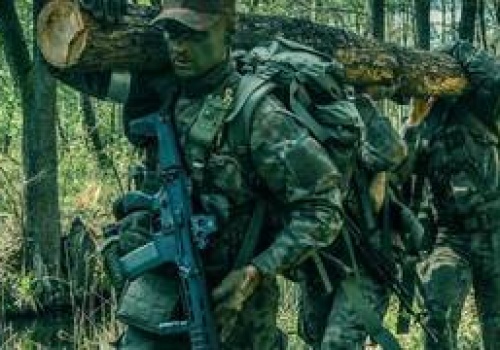 Żołnierze z Warszawy wzięli udział we wrocławskim kursie „Piorun”. Ukończyło go tylko kilku