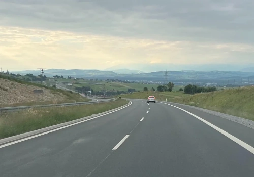 Ważny odcinek ekspresówki otwarty. W sam raz na majówkę