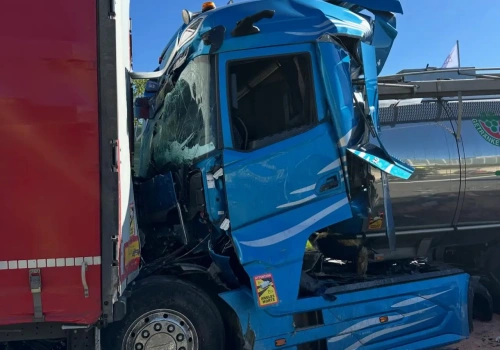 Uratowany przód, zmiażdżona sypialnia – najechanie a kontrolowana strefa zgniotu