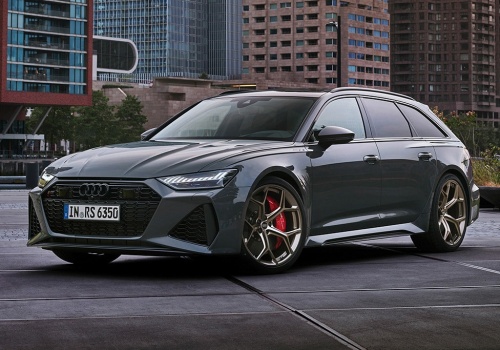 Audi RS6 rozbite podczas zakamuflowanych testów