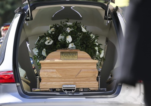 Ostatnie pożegnanie Łukasza Litewki. Tłumy na pogrzebie posła