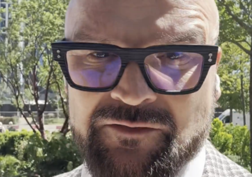 Rafał Brzoska wygrał z Metą. Polski sąd uderza w Facebooka i Instagram