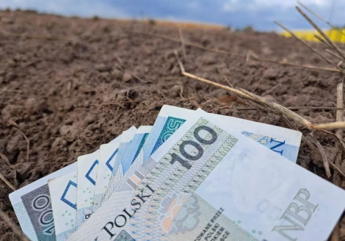 Z ostatniej chwili! Minister Krajewski wydłuża termin składania wniosków o dopłaty