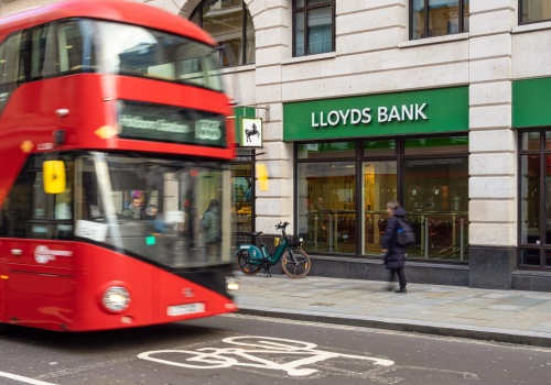 Awaria Lloyds Bank z marca 2026 objęła pół miliona osób. Kto może starać się o odszkodowanie?